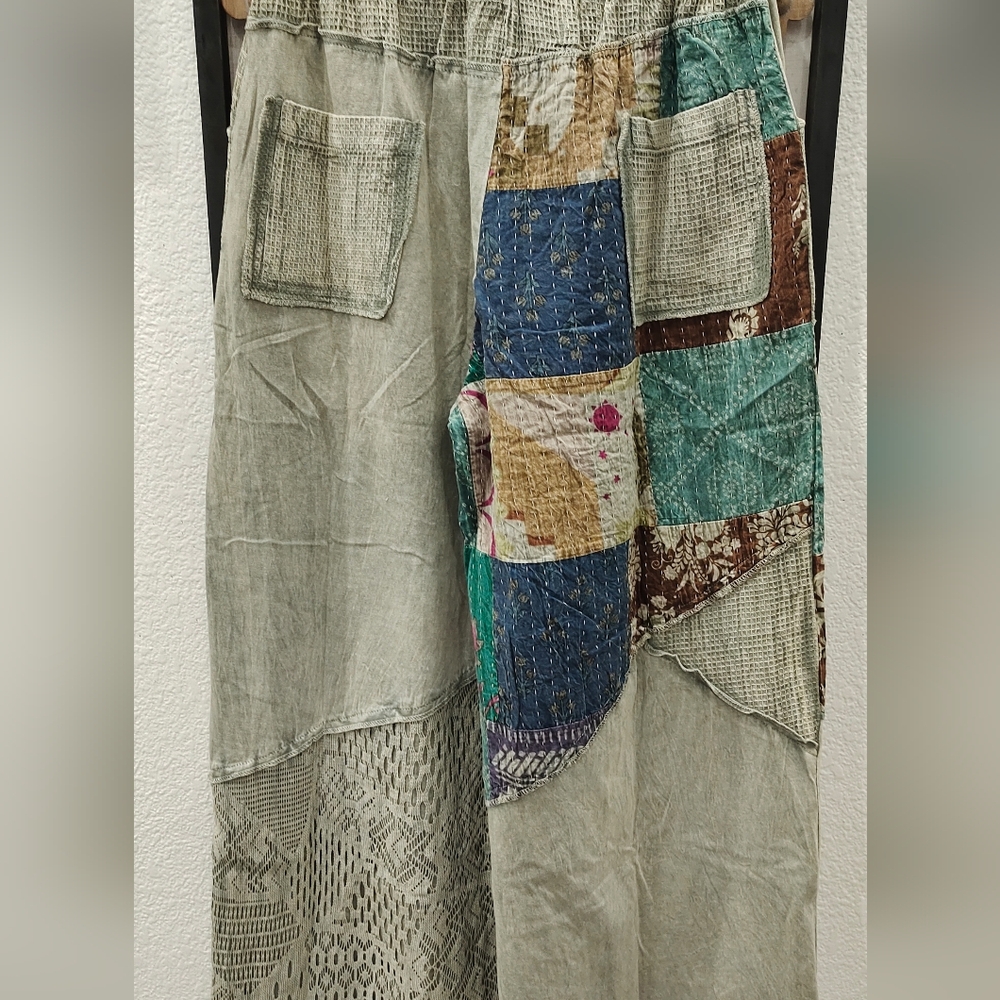 POL Wide Leg Patchwork Pants in Teal and Olive - Picture 4 of 8